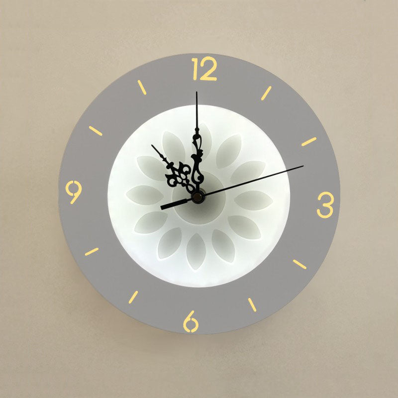 ساعة حائط عصرية بإضاءة ديكور + إضاءة